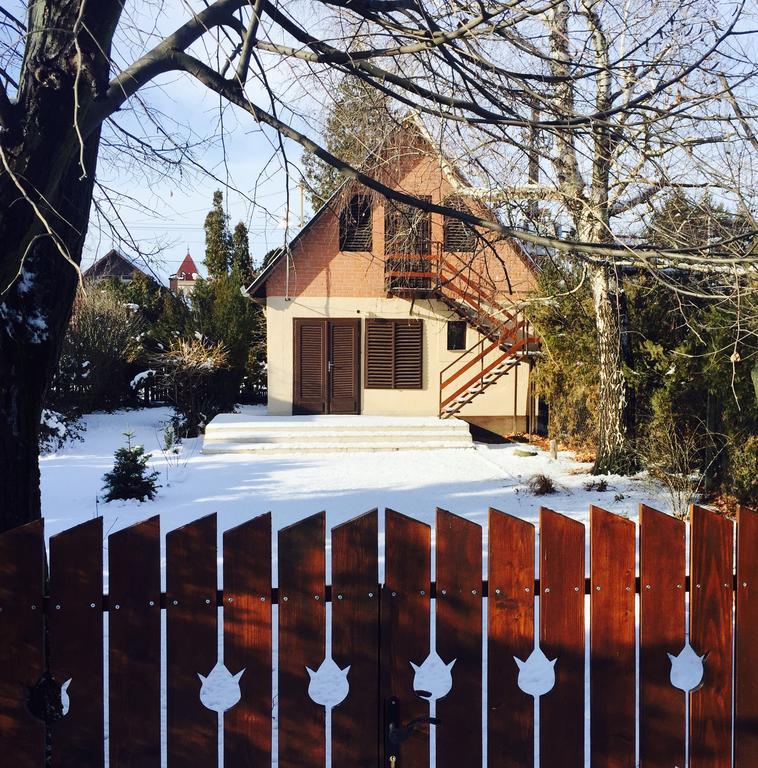 Aranypart Vendeghaz - Tiszakecske Villa ภายนอก รูปภาพ